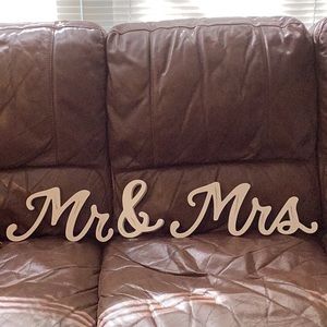 Mr & Mrs Distressed Tabletop Sign White Wedding